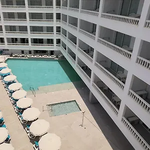 **** Hotel Bluesea Lagos De Cesar Spagna